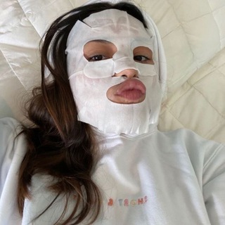 Логотип @heybeautyyyy - hey beauty 🩶