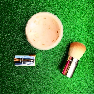 Логотип @hi_makeup - Привет, makeup!