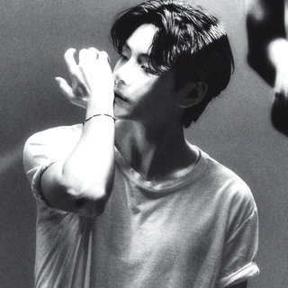 Логотип @hiiidankkkkwwy - театр теневых лиц.