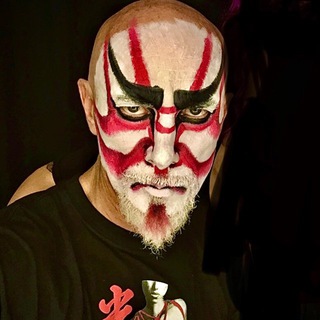 Логотип @hikarikesho - Hikari Kesho