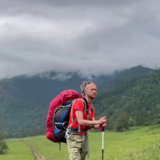 Логотип @hikinginrussia - Путешествия мечты 🔥