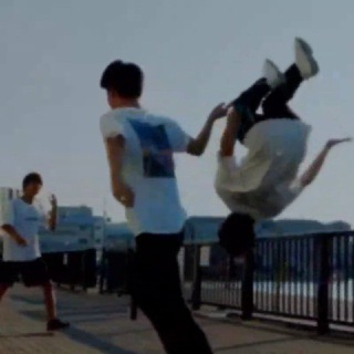 Логотип @hiphoplampo - Hip - Hop