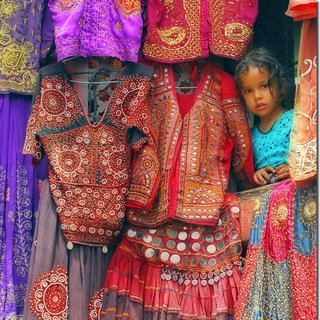 Логотип @hippieshopshow - HippieHsopShow