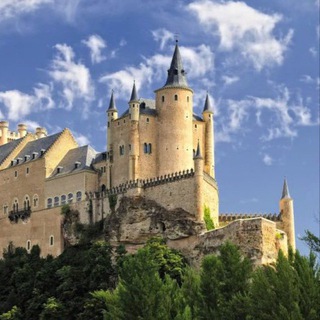 Логотип @historiadeespania - Иберийские страны сквозь века