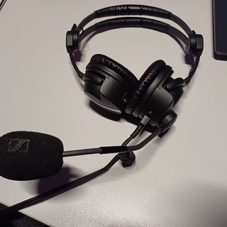 Логотип @hlib_i_vydovyscha - Гліб і видовища