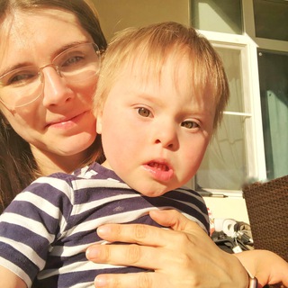 Логотип @hlopia_s_molokom - Хлопья с молоком