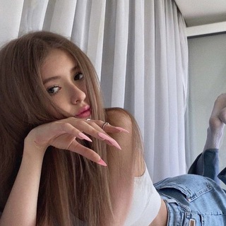 Логотип @hochesmenia - я хочу