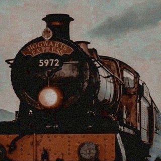 Логотип @hogwartsitmyhomee - 𝙷𝚘𝚐𝚠𝚊𝚛𝚝𝚜 𝚒𝚜 𝚖𝚢 𝚑𝚘𝚖𝚎...🏰