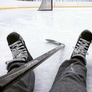 Логотип @hokkeylove - Сеня🥅🏒🤍