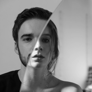 Логотип @hola_wanderer - life.of.us