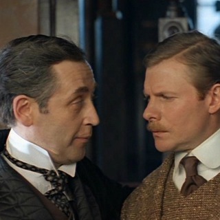 Логотип @holmesandwatson42 - #холмсиватсон