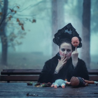 Логотип @holyshitholywater - Holy shit and holy water