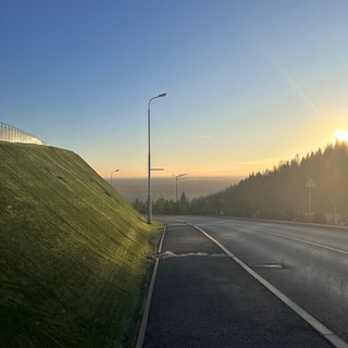 Логотип @holytarott - holy tarot🎀