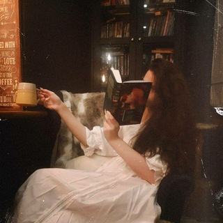 Логотип @homeforreaders - Дом, в котором читают