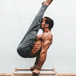 Логотип @hometrainings - Motion