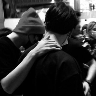 Логотип @hornivskie - 𝙃𝙊𝙍𝙉𝙔 𝙒𝙃𝙊𝙍𝙀𝙎 𝙁𝙈.