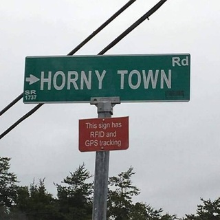 Логотип @horny_town - Horny town
