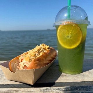 Логотип @hot_dog_sm - Хот-дог Beach🌭🐻