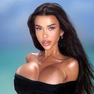 Логотип @hotinstaru - Hot Instagram 🔥