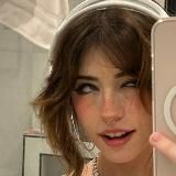 Логотип @hotrufulls - Hot Fulls