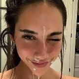 Логотип @houseofsex61 - Вид жены сбоку😻