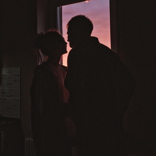 Логотип @howeverlove - ilu