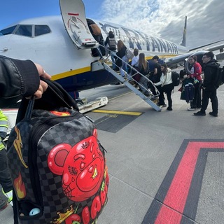 Логотип @howtofight123 - Одежда , бренды .