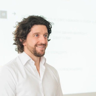 Логотип @howtomake10x - Виталий Крылов - Команда А