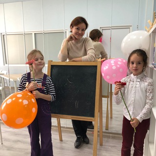 Логотип @howtoteach_gostishcheva - Про обучение детей_Гостищева