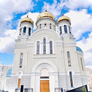 Логотип @hram_pokrova_nekrasovka - Храм Покрова Пресвятой Богородицы на Люберецких полях.