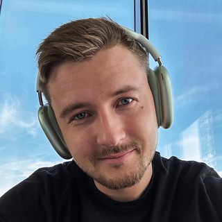 Логотип @hrtechtop - Реалитинайм