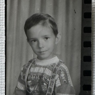 Логотип @humanravecom - Воображаемый Друг