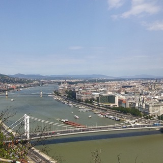 Логотип @hungarynews - Новости Венгрии