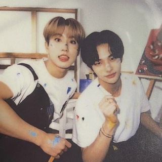 Логотип @hyunsungmylife - hyunsung world ꩜ .ᐟ