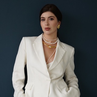 Логотип @i_am_milana - Модный дневник Миланы