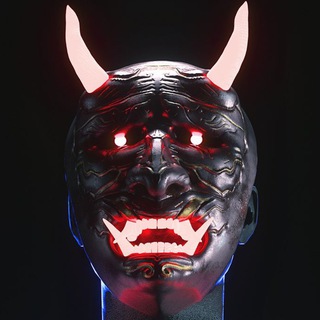 Логотип @iamaliveandyouaredead - Смерть на рейве