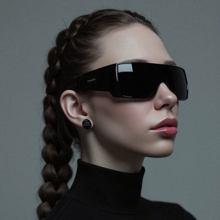 Логотип @iamkatherineclark - like KATHERINE