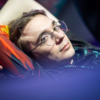 Логотип @iamlutv - Lu