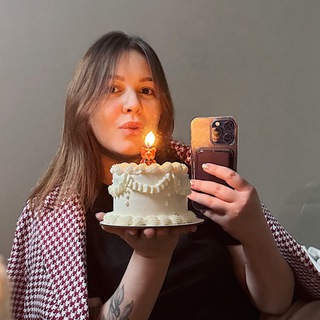 Логотип @idealbakery_krya - Цыпа в бизнесе🐥