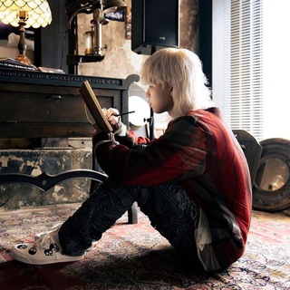 Логотип @idiotinlove - Dépendance?