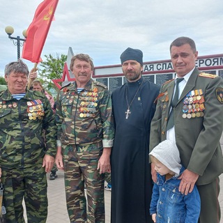Логотип @ierey_alexiy - Взгляд провинциального священника ☦️