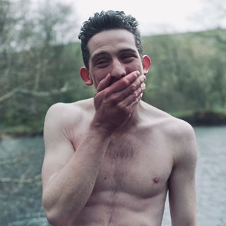 Логотип @igorgrigoriev - cry baby tchatski