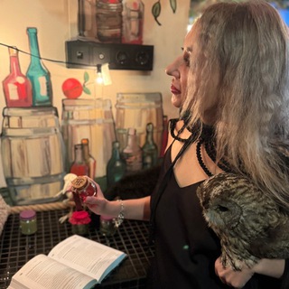 Логотип @igry_luni - Игры Луны и Таро🔮 Надежда Кублицкая