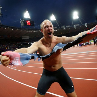 Логотип @illustratsiyapobedy - Иллюстрация победы