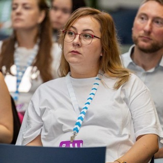 Логотип @ilmuzya - Ильмузина для бьюти-мастеров