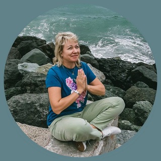 Логотип @ilonanovikovasmm - SMM и Дизайн соцсетей | Илона Новикова Владивосток