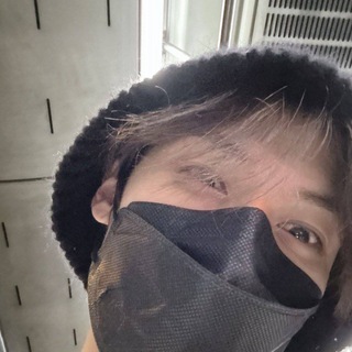 Логотип @iluvleeknow - оннú🥡🥢