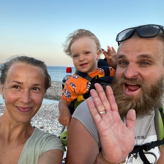 Логотип @ilyakatyavisitkenya - Родина - предатель, а мы на Кипре!