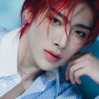 Логотип @ilyiwysmc - закрыто. icky? no, ricky!