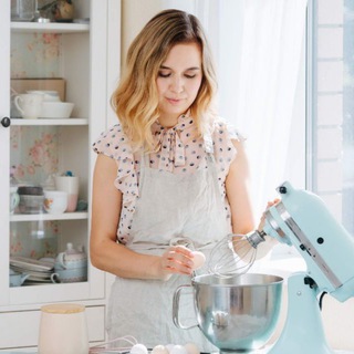 Логотип @ilzi_school_public - ilzi_bakery_school_channel